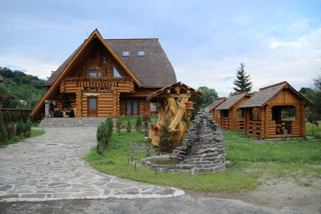 Hotel Vadul Lupilor Moisei Zewnętrze zdjęcie